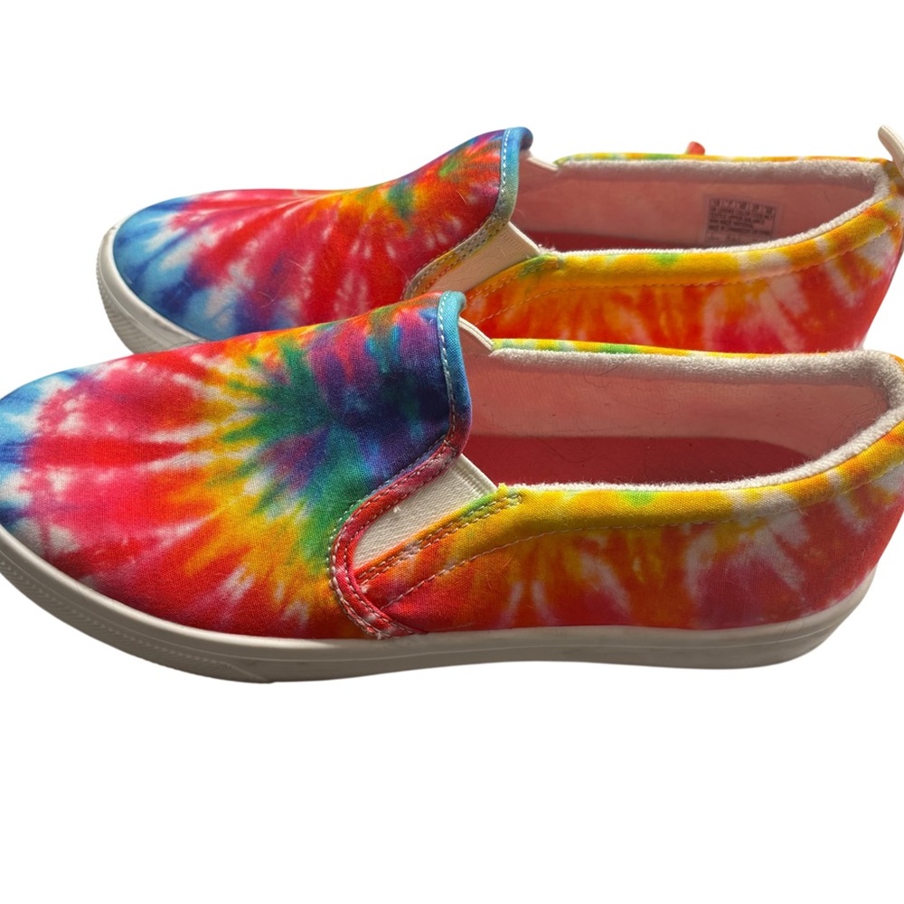 Vibrant Tie-Dye Women’s Slip-On Sneakers